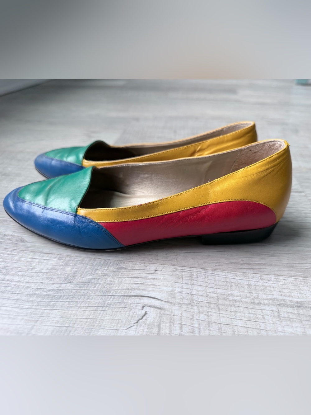 Vintage FLINGS Colorblock Leather Flats 80s Memphis Art Teacher Shoes